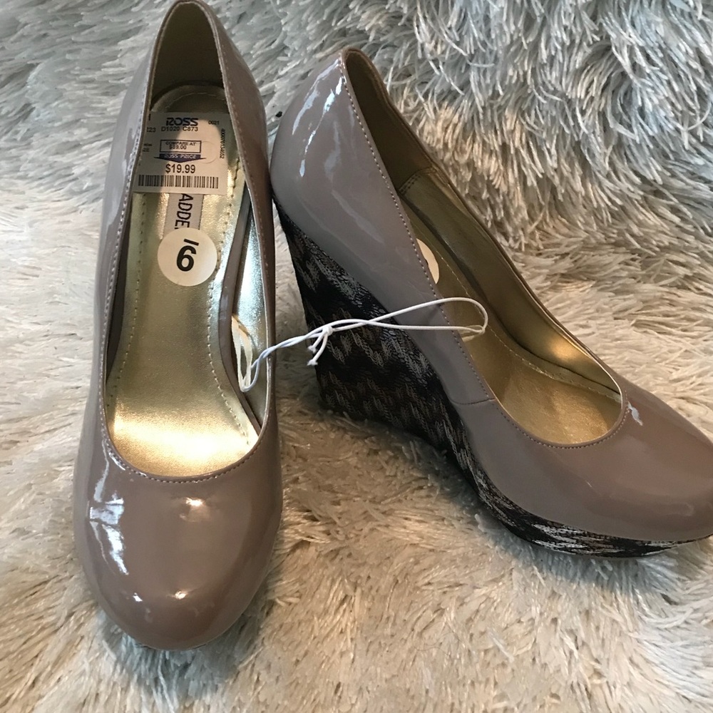 Steve Madden Wedges